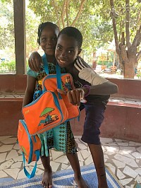 Dipeo bag_kids The Gambia